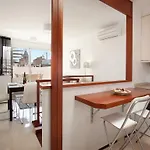 布鲁玛公寓 *